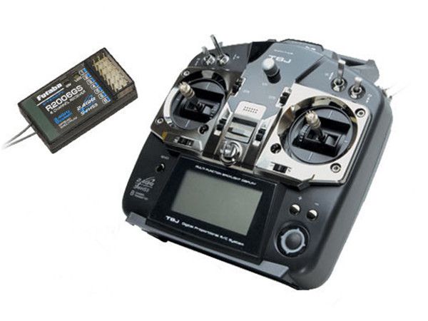 FUTABA 8J 2.4GHz 8CH REMOTE CONTROLLER W R2008SB RECEIVER